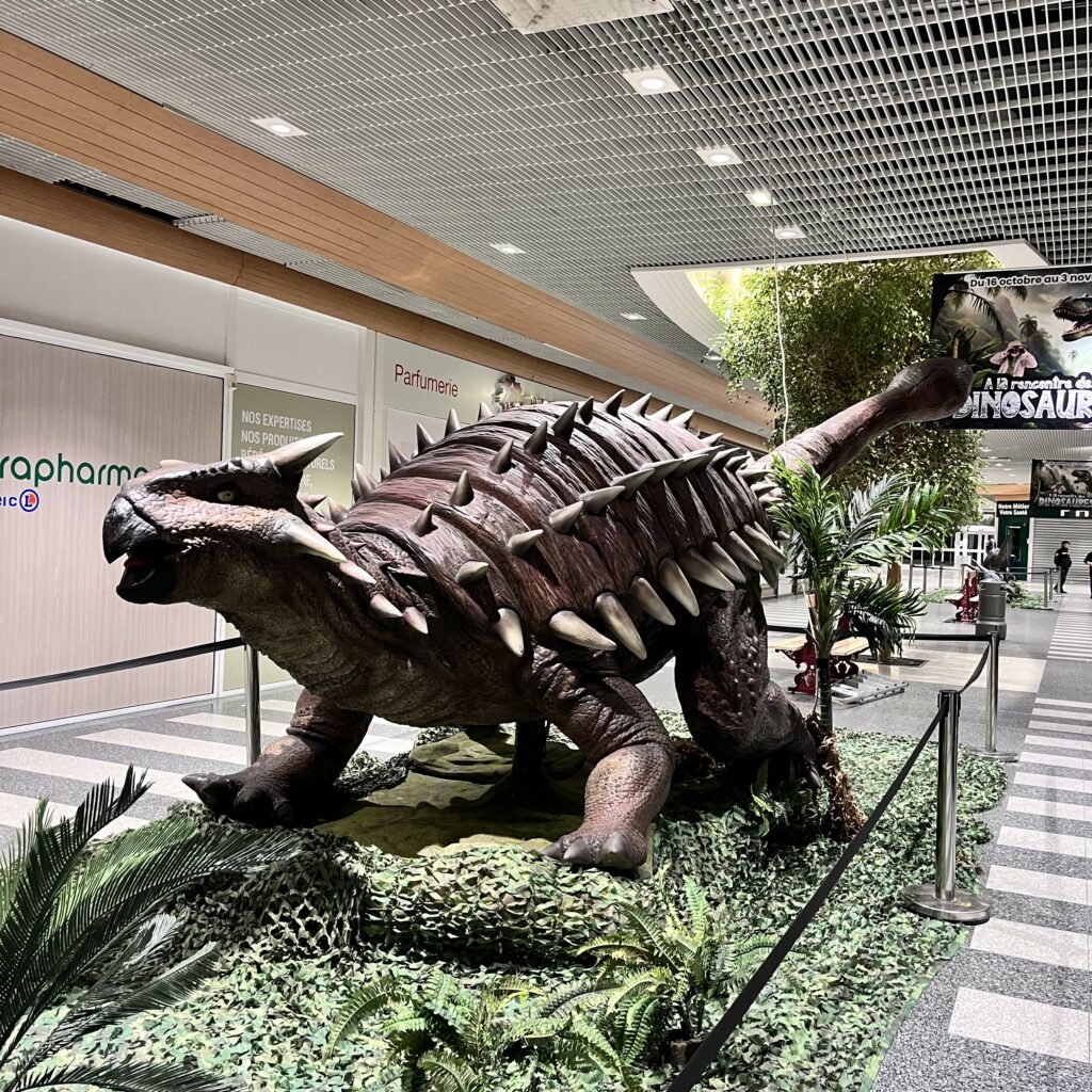 Exposition de dinosaures - Animation Centre Commercial Médicis